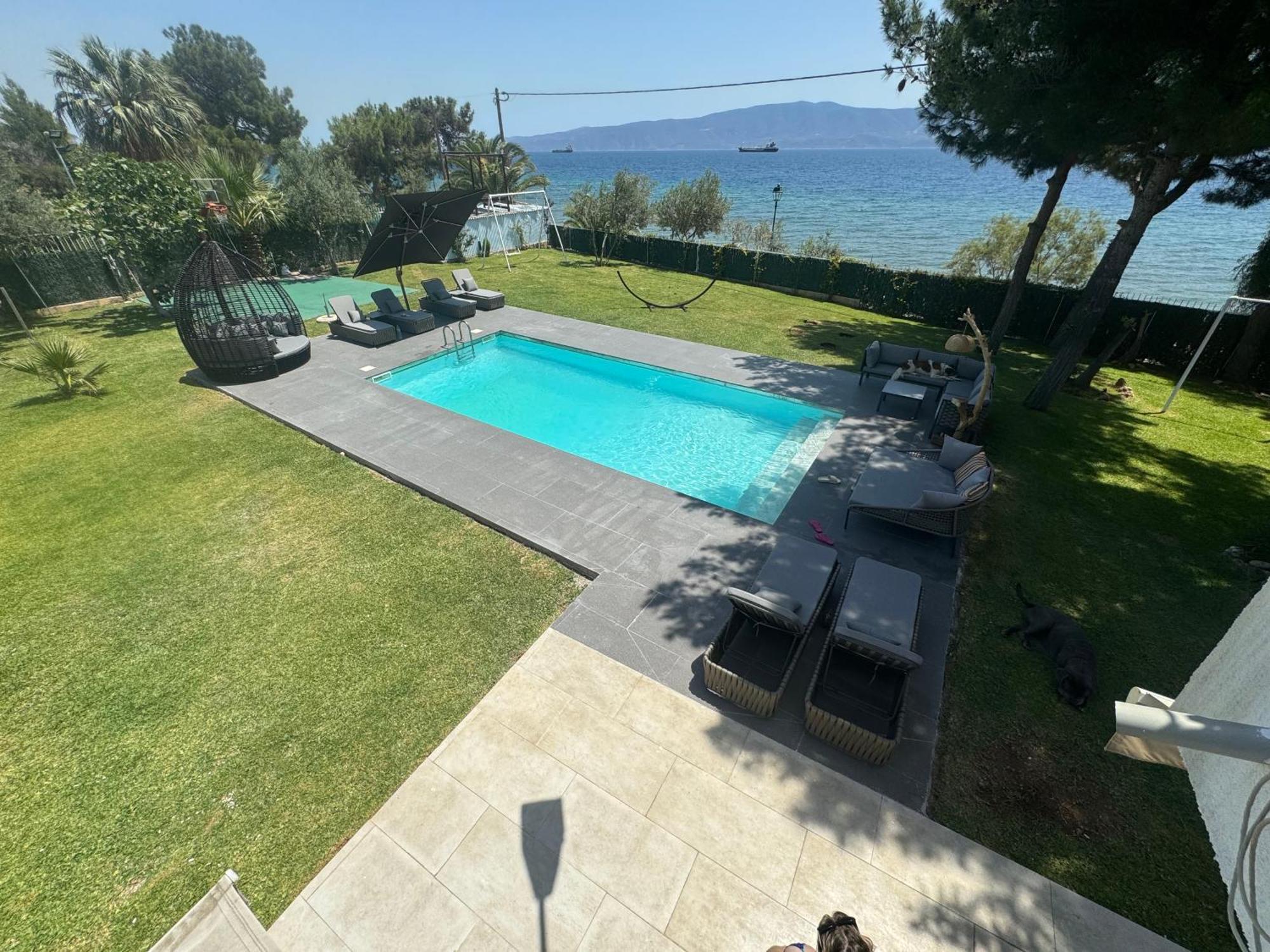 Zoza Luxury Villa Isthmia By The Sea With Private Pool Kalamaki  Экстерьер фото